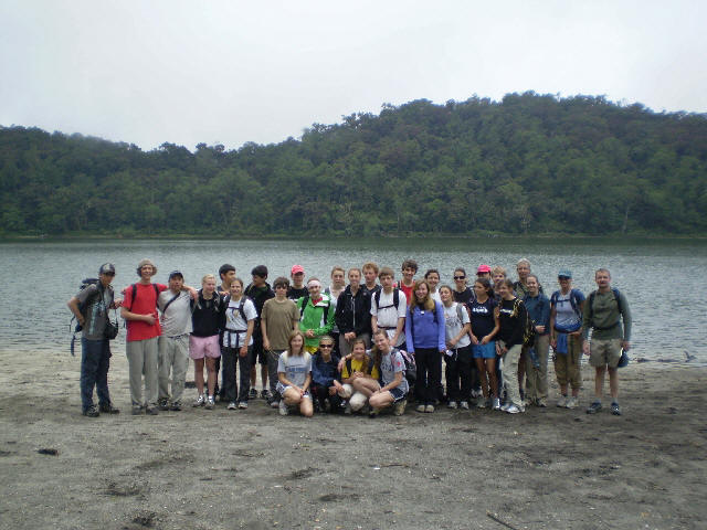 High School students at the beach of the Chicabal Lagoon.
