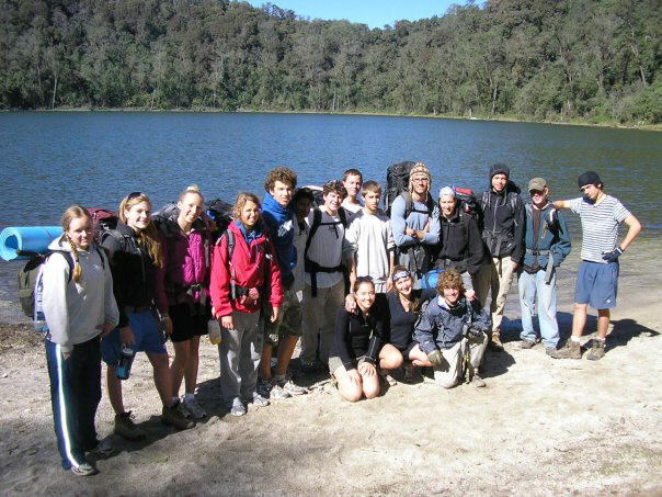 High School students from USA at the Chicabal Lagoon.