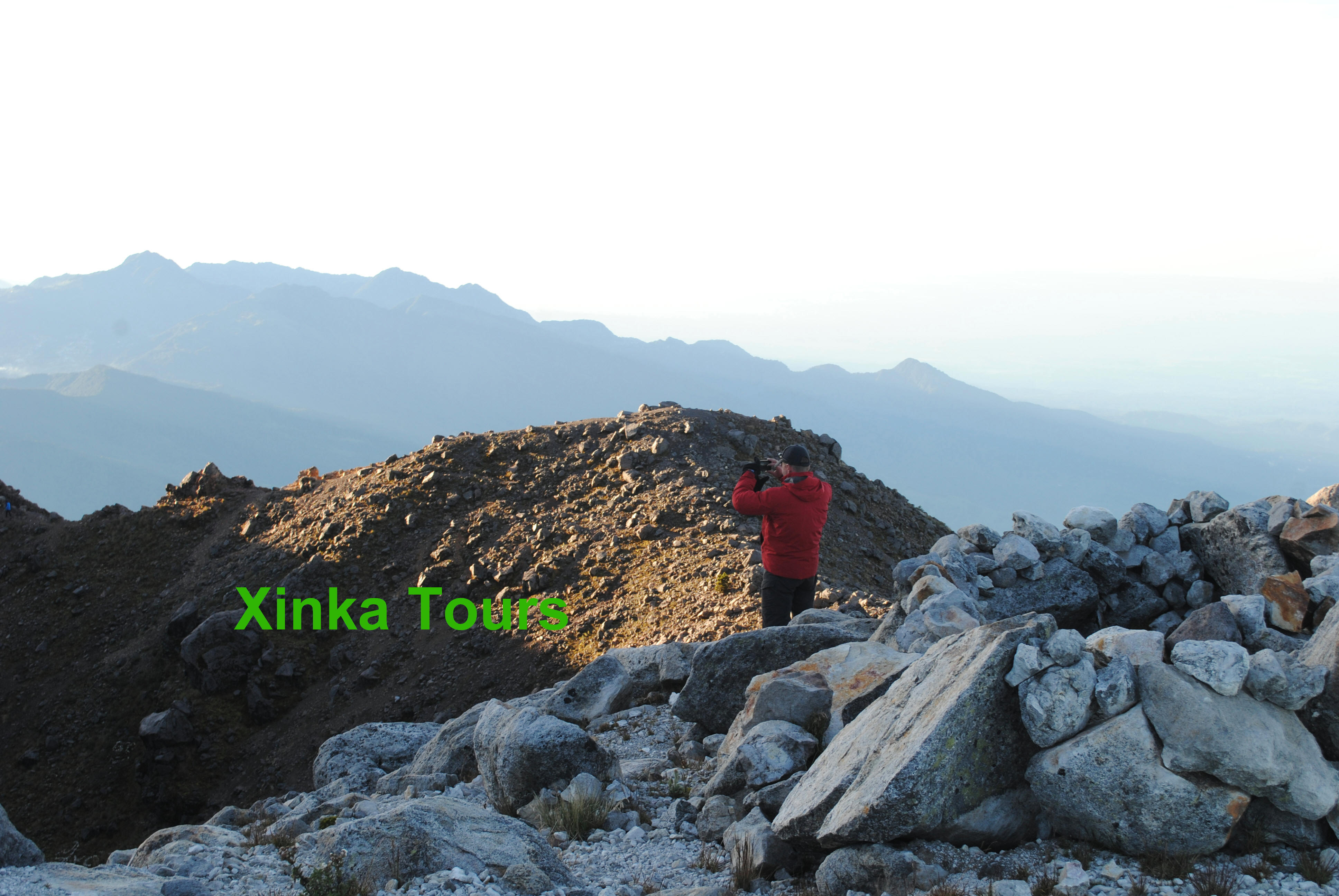 Xinka tours show you a View of the summit of the Tajumulco volcano, the highest point in Guatemala and all Central America.
